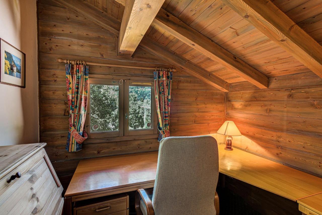Chalet Blackbushe - Traditional Chalet - Alpes Travel - Sleeps 4-6 Les Houches Esterno foto