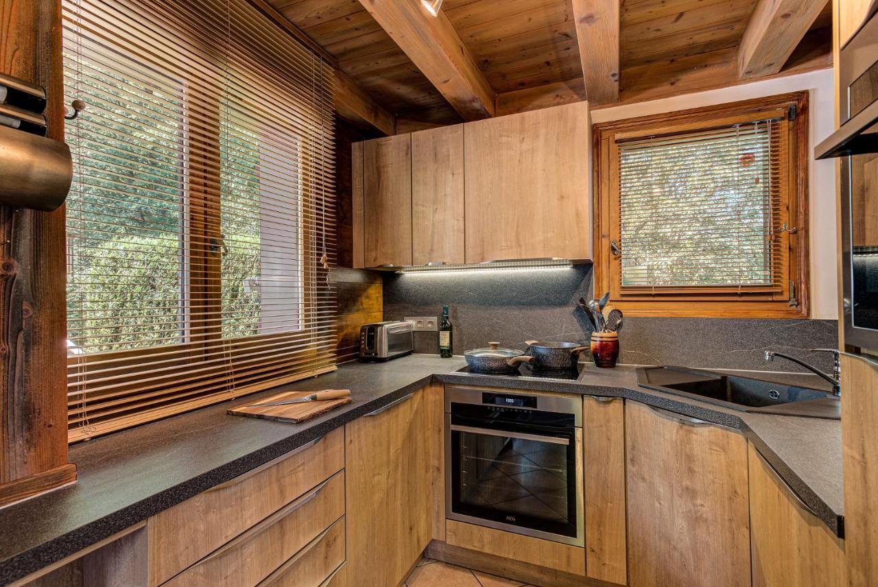 Chalet Blackbushe - Traditional Chalet - Alpes Travel - Sleeps 4-6 Les Houches Esterno foto
